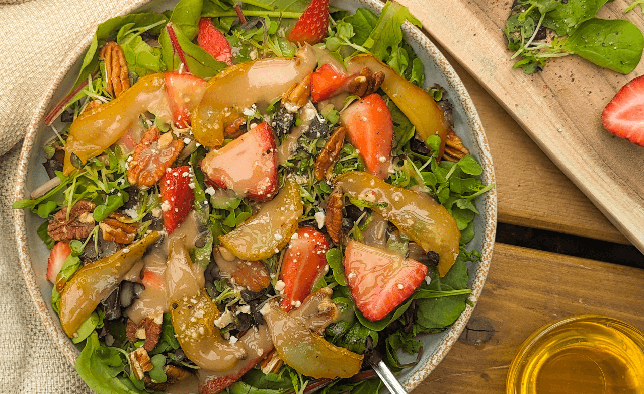 Strawberry and Pear Salad with Balsamic Dressing Recipe